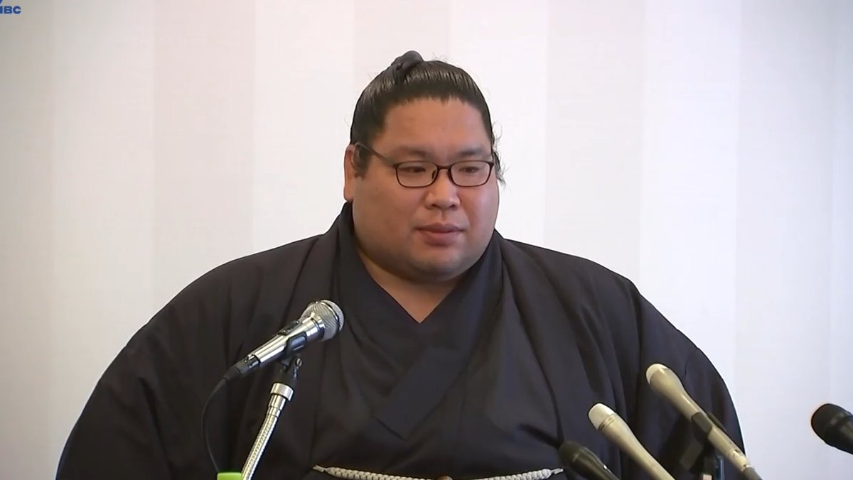 img_dd76f467b2950f77bc1bdd553ca0946a3279