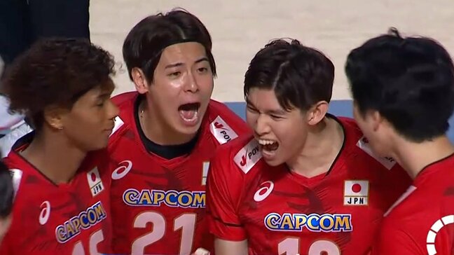 バレー男子日本代表、“初対決”ウクライナに逆転負け　フルセットの激闘も高さに苦戦し攻めきれず【ネーションズリーグ】|TBS NEWS DIG