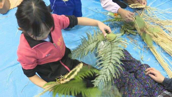児童らが刈り取った稲でしめ縄作り　山口・萩　|　山口のニュース・天気・防災｜tys NEWS｜ｔｙｓテレビ山口