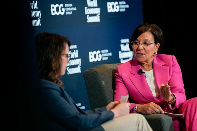 米ハーバード大学の理事会議長、トランプ政権の補助金凍結を批判