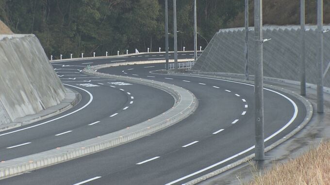 西風新都に新たな道路が誕生　21日開通へ　こころとジ・アウトレットを直通　積雪時の交通マヒや“大塚駅北”の渋滞緩和なるか　地元住民は期待　広島　|　RCC NEWS | 広島ニュース | RCC中国放送
