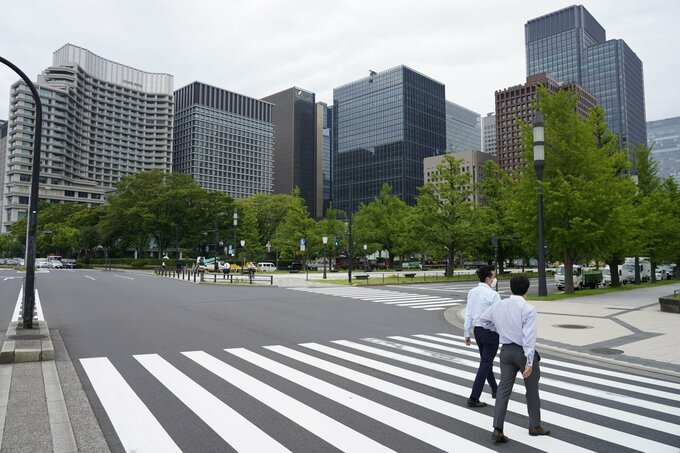 債券は下落、景気懸念和らぎ米金利高－中期債の利上げ織り込み回復も
