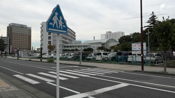 18歳女子高校生がワンボックスカーにはねられ重傷 運転手の男を逮捕=静岡県警 | 静岡のニュース | SBSNEWS | 静岡放送