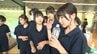 「官能検査員」って？子どもたちがお仕事体験…長野・大町市の食品工場で「体験ツアー」中学生のキャリア教育の一環…工場では年間4億本以上の天然水製造「どんな仕事したいか、イメージしてもらえたら…」　|　SBC NEWS | 長野のニュース | SBC信越放送