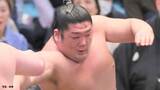 新入幕の尊富士、小結・阿炎を下し怒涛の9連勝！平幕・大の里が1敗で追う　10日目に両者が直接対決【大相撲春場所】|TBS NEWS DIG