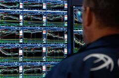 米経済の強さ示した雇用統計、投資家には頭痛の種－株と債券が同時安| TBS CROSS DIG with Bloomberg