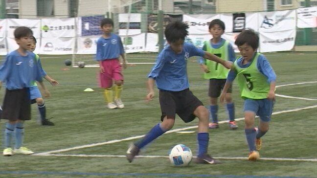 「点を決める選手になりたい」 スペインで開催のサッカーキャンプや大会に参加できる権利をかけ 小中学生の選手選考会 甲府市|TBS NEWS DIG