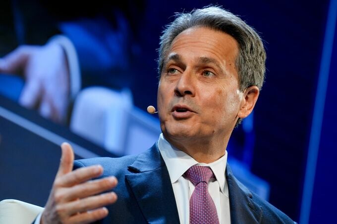 セントルイス連銀総裁、あと1回の利下げ支持も－会合ごとの判断重要