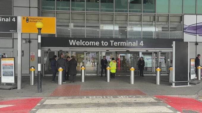英ヒースロー空港 21日終日閉鎖　変電所火災で大規模停電|TBS NEWS DIG