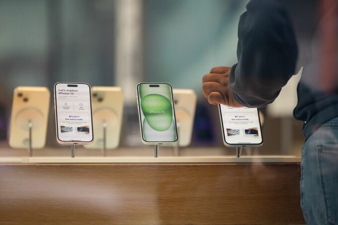 アップルが新保険プラン発表、最大３台まで－サービス収入拡大狙う