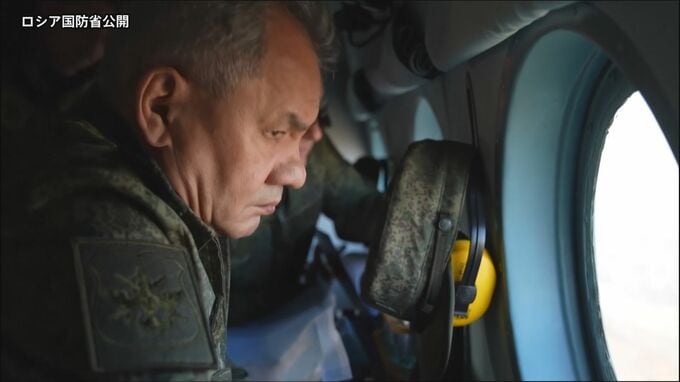 ロシア国防相ウクライナ前線を視察 軍引き締め狙いか