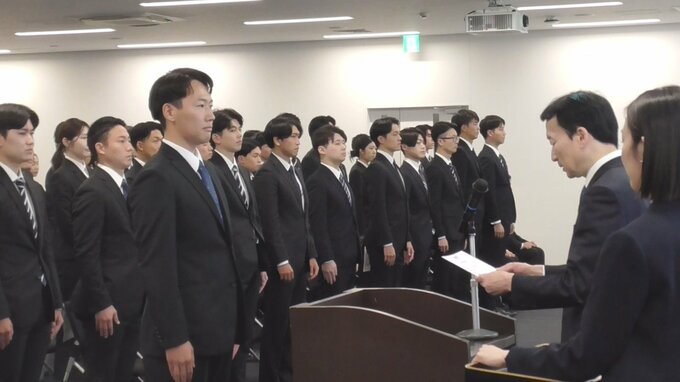 「内定式＝10月1日」の“常識”に変化も？　ANAは初めて週末にずらして開催で「学業にも配慮」　内定者ら訓練施設に集まる|TBS NEWS DIG