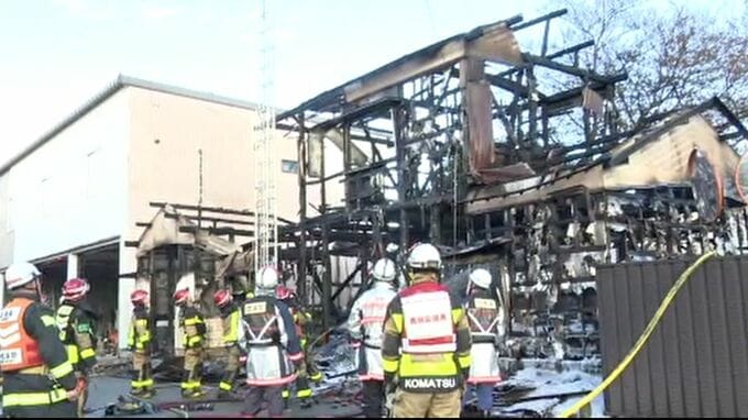 木造2階建ての住宅1棟が全焼か けが人はなし 石川・小松市　|　石川県のニュース｜MRO北陸放送
