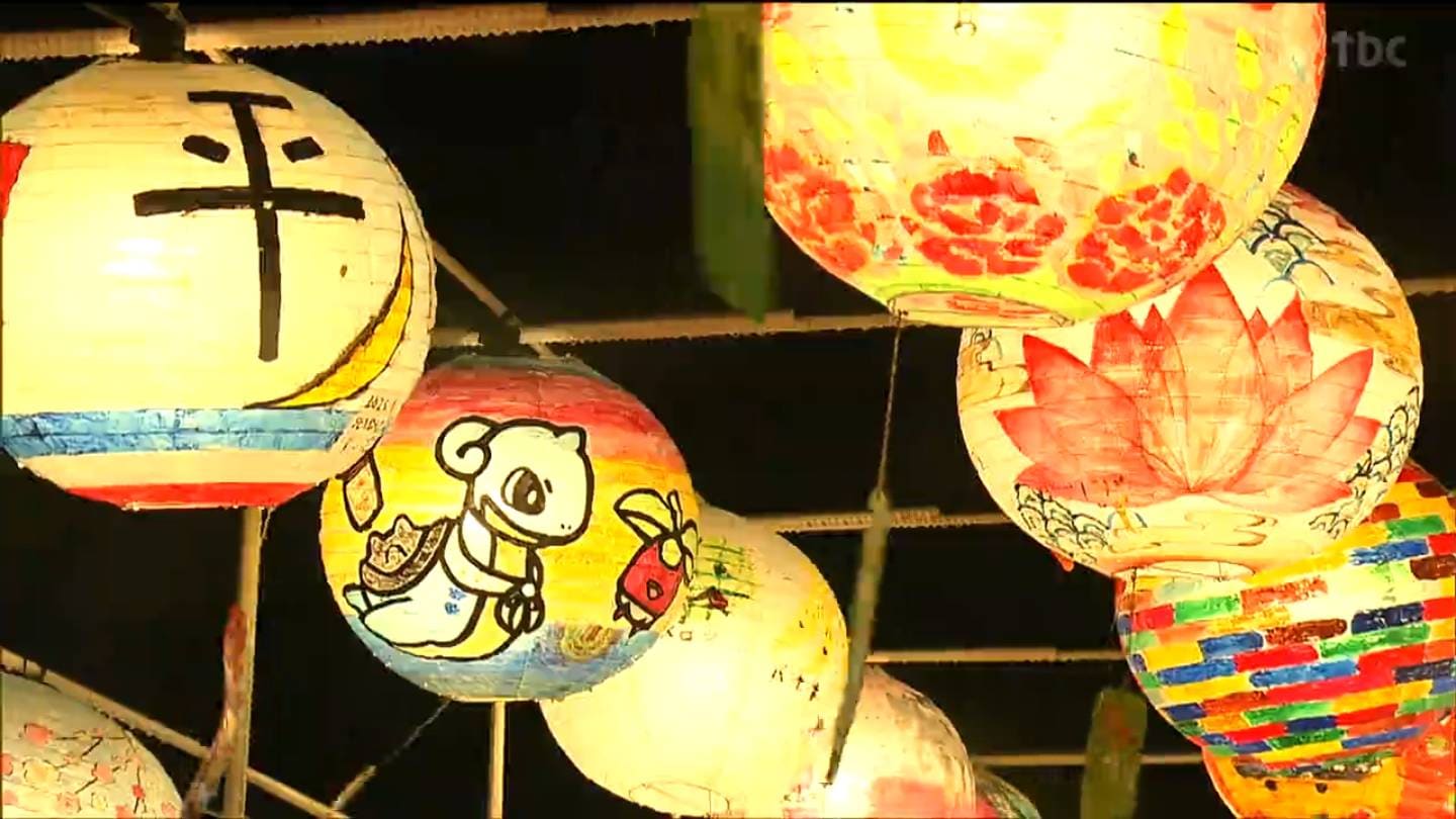 暗闇に600の光が灯る「台湾ランタン祭」震災で支援を受けた台湾に感謝