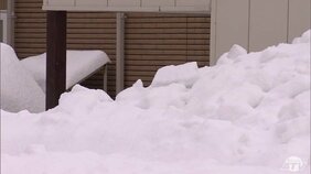 “強烈寒波”で積雪増える青森 除雪作業に伴う事故で50代女性が死亡 交通障害も発生で連日渋滞のところも…|TBS NEWS DIG