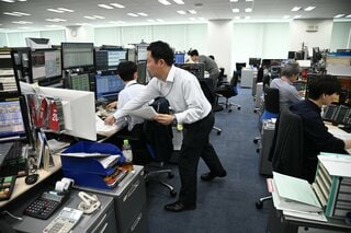 2年債入札「弱い」との見方、テール10年ぶりの大きさ－弱い需要示す| TBS CROSS DIG with Bloomberg