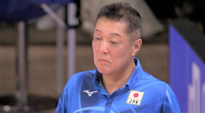 眞鍋監督「もうどうしようもない」カナダにフルセットの末逆転負け、石川真佑交代を「数字が一番悪かった」【ネーションズリーグ】|TBS NEWS DIG