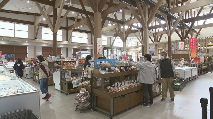 福島市の観光客857万人　4年連続で過去最多更新　外国人観光客の増加などが要因|TBS NEWS DIG