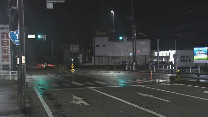 自転車の15歳男子高校生が車にはねられ死亡 信号交差点の道路を横断中に… 愛知・豊川市|TBS NEWS DIG
