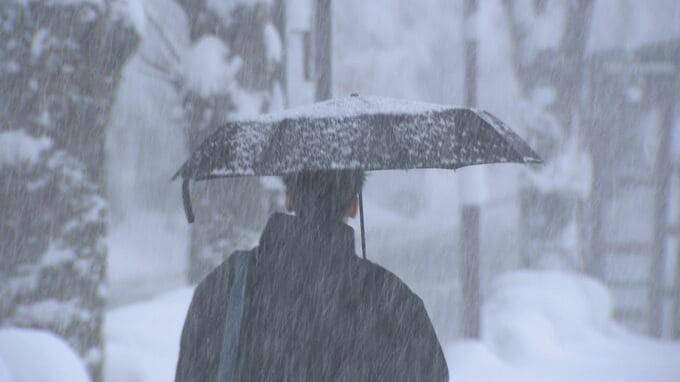 金沢市内のすべての公立小中学校 記録的な大雪を受け 26日臨時休校 公立高校2校・県立特別支援学校4校や津幡町の小中学校も|TBS NEWS DIG