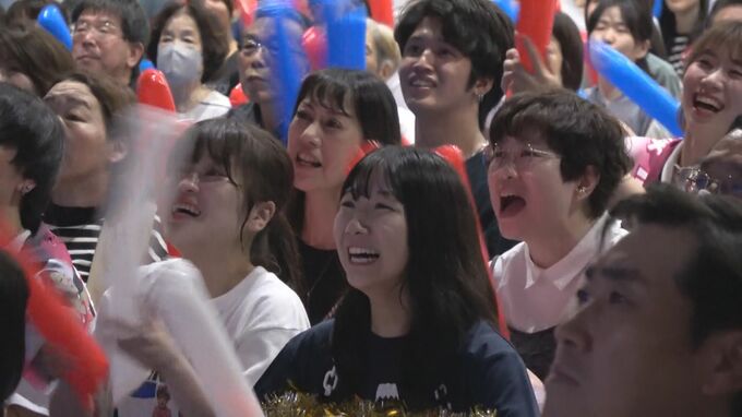 圧倒的強さ！レスリング藤波朱理選手が金メダル　 母校の小学校は歓喜の渦　名古屋駅前では号外も　|　名古屋・愛知・岐阜・三重のニュース【CBC news】 | CBC web