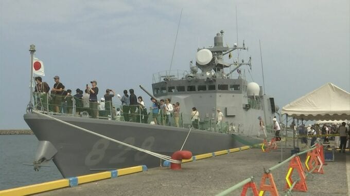 海上自衛隊ミサイル艇「うみたか」鳥取港で一般公開|TBS NEWS DIG