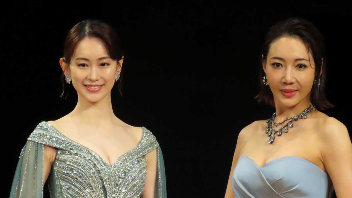 柚希礼音 ＆ 愛希れいか 】 4年ぶりの「マタ・ハリ」に「人生の全てを