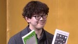 年間1000冊読破 芥川賞作家の大学院生・鈴木結生さん(23)の素顔 ”言葉へのこだわり”は東日本大震災がきっかけに | 福岡のニュース|RKB NEWS|RKB毎日放送