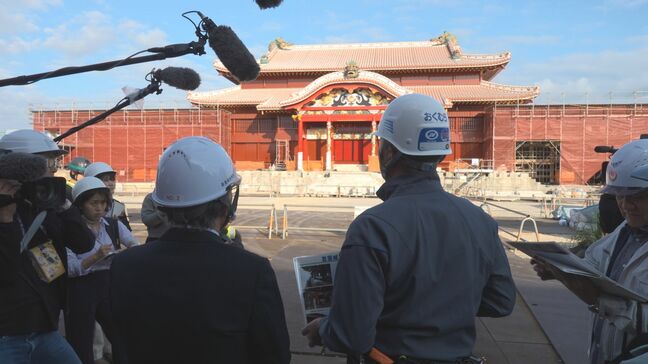 再建進む首里城　玉城知事が防災設備など視察|TBS NEWS DIG