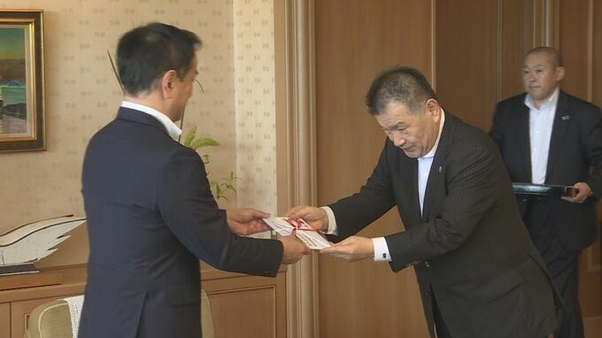 プロが指導し子どもの体力向上へ！レノファ山口の指導事業に明治安田が1000万円寄付　|TBS NEWS DIG