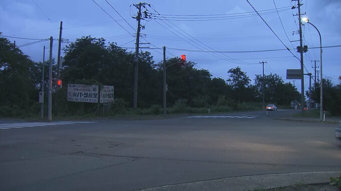 交差点で軽ワンボックスカーと乗用車が出会い頭に衝突　80代の女性3人が重軽傷　青森市|TBS NEWS DIG