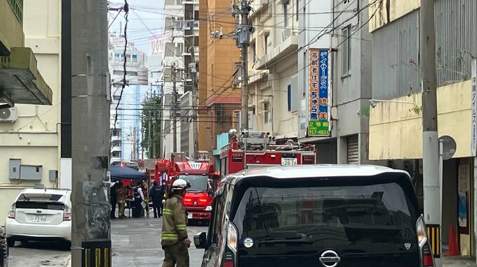 那覇市辻のアパートで火事 男性死亡 住人の60代男性と連絡取れず　|　沖縄のニュース｜RBC 琉球放送