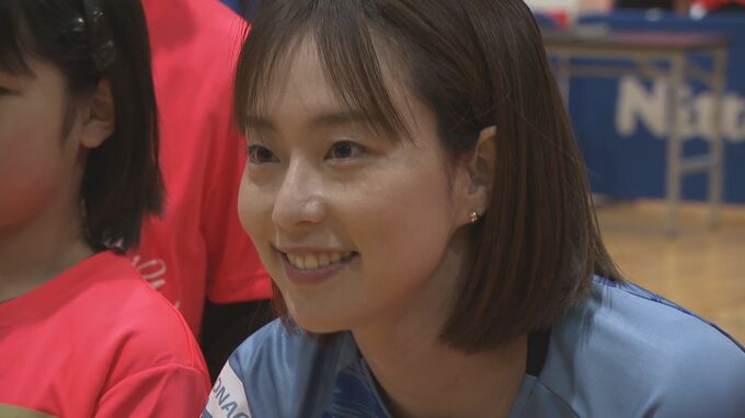 石川佳純さん 石川県の被災地で卓球教室　|　石川県のニュース｜MRO北陸放送
