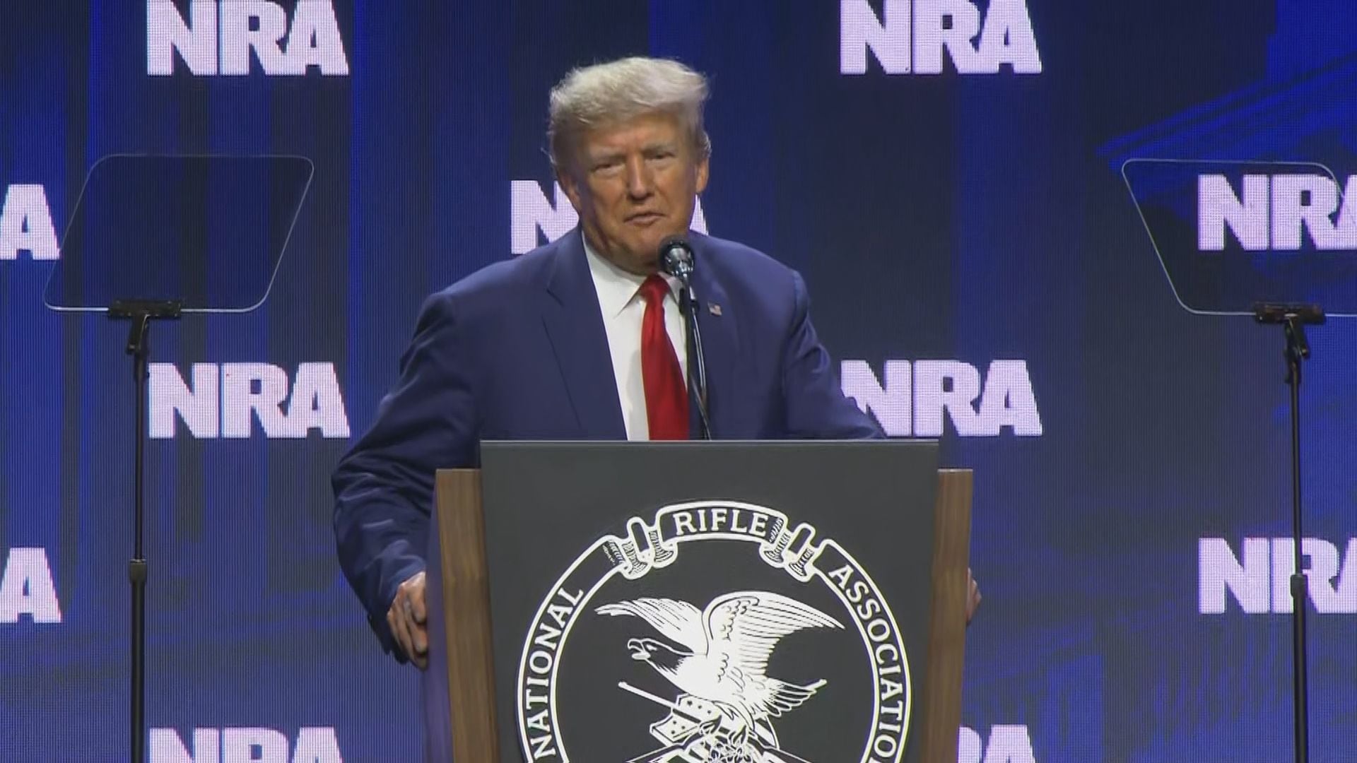 超激レア NRA 全米ライフル協会 正規会員証 タイピン ハンター トランプ 銃規制ではなく武装した警備員を」トランプ氏 銃規制に反対 | TBS NEWS DIG