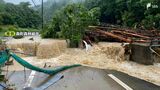 「普通の生活ができるようになれば」観測史上最大448ミリの雨の森町では道路崩落に断水明らかに【台風2号・静岡記録的豪雨】 | 静岡のニュース | SBSNEWS | 静岡放送