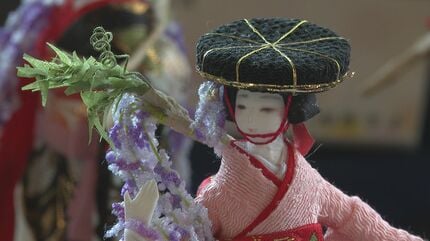 【縁起物】　日本人形 日本人形 木目込み人形 連獅子 童 2体セット 紅白 縁起物 - メルカリ