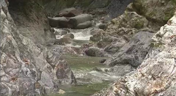 飯田市の「万古渓谷」　愛知県の69歳男性が川でおぼれ死亡　沢登りで訪れ滝つぼに落下　長野　|　SBC NEWS | 長野のニュース | SBC信越放送