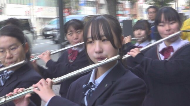 高校生の文化の祭典＝高校芸術文化祭がスタート　県庁で出発式　約430人が平和通りをパレード　山梨|TBS NEWS DIG