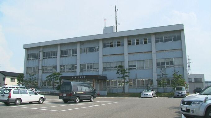 「万引き犯を確保した」と通報　そうめんやワカメ、どら焼き… 食品15点を万引きか　窃盗容疑で77歳男を現行犯逮捕　新潟・柏崎市　|　新潟のニュース・天気｜BSN NEWS｜BSN新潟放送
