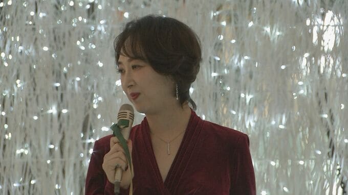 俳優・紫吹淳さんが警視庁主催のイベントで特殊詐欺の被害に注意呼びかけ 都内の特殊詐欺被害額は過去最悪 防犯アプリ「デジポリス」を紹介|TBS NEWS DIG