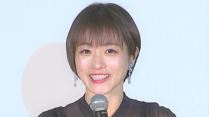 【石原さとみ】第二子妊娠を公表「命の誕生という奇跡を、無事に果たせるよう…」　今月14日『日本アカデミー賞』授賞式は出席予定　今夏に出産予定|TBS NEWS DIG