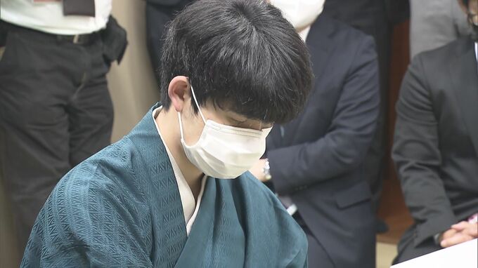 藤井六冠が史上最年少で名人と七冠に　その名も「藤井荘」で行われた将棋の名人戦7番勝負第5局で渡辺名人を破る　（長野・高山村）|TBS NEWS DIG