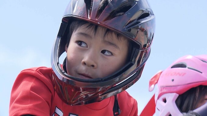 小学1年生で日本一のランバイクレーサー・小野颯大くん　引退レースの結果は？【岡山】|TBS NEWS DIG