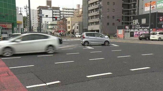右折中の車と高校生２人が乗ったバイクが衝突　後部座席にいた男子生徒（17）が死亡　広島|TBS NEWS DIG