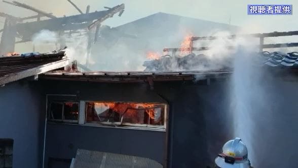 「そばまで行けなかった熱くて」亡くなったのは1人暮らしの100歳代の女性か　木造2階建ての住宅全焼　焼け跡から性別不明の遺体　長野・松本市　|　SBC NEWS | 長野のニュース | SBC信越放送