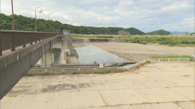 「雨ごいするしかない」久しぶりのまとまった雨も…「恵みの雨」にならず…日野川は10%「取水制限」始まる「どのくらい雨が降ってくるかというところにかかってきている」|TBS NEWS DIG