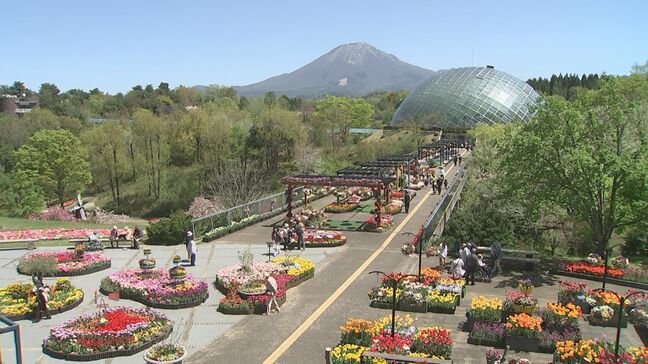 ”ごみ袋が届かない”大型連休「ハイシーズン」目前の日本最大級の花のテーマパークは…「使用量が多いのでちょっとの値上がりでも…」重油も月額50万円近く値上がり|TBS NEWS DIG