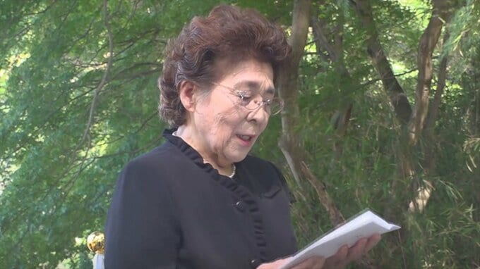 「この悲しい歴史を二度と繰り返してはならない」　甲府空襲で犠牲となった無縁仏を供養　甲府市・つつじが崎霊園　|　山梨のニュース | ＵＴＹテレビ山梨