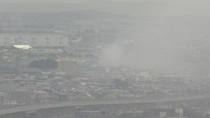 【速報】石川・白山市の工場で火事 トラック荷室製造の「トランテックス」周囲に煙充満|TBS NEWS DIG