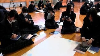 美作市の高校で映画や演劇づくりを学ぶ授業がスタート　他人の気持ちを理解することで未来を切り開く“mirai学”【岡山】　|　岡山・香川のニュース | 天気 | RSK山陽放送